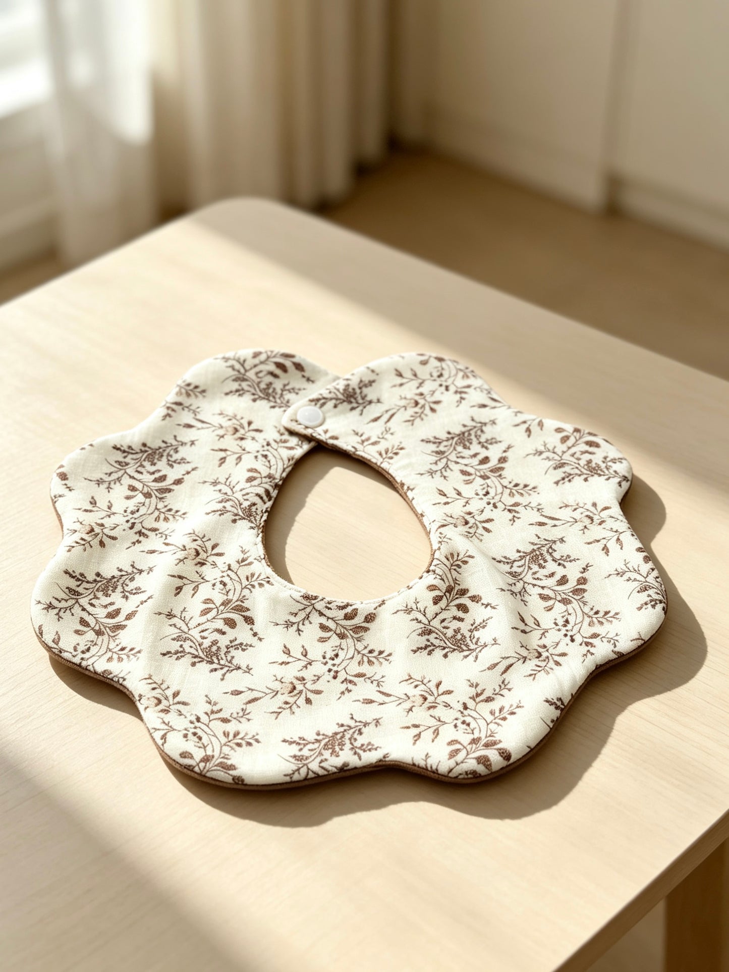 Kids Cotton Waterproof Stain-Resistant Hibiscus Print Bib
